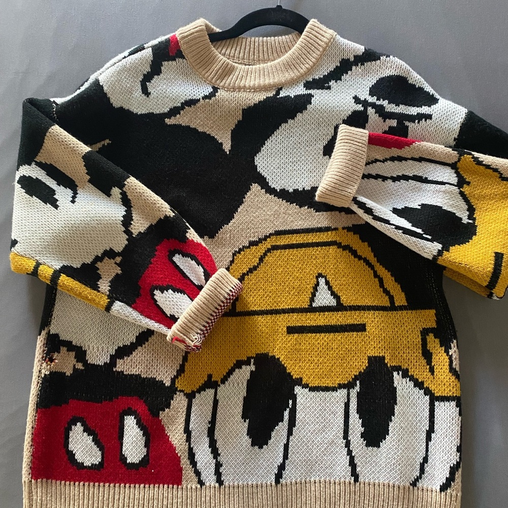 Mickey & Friends sweater